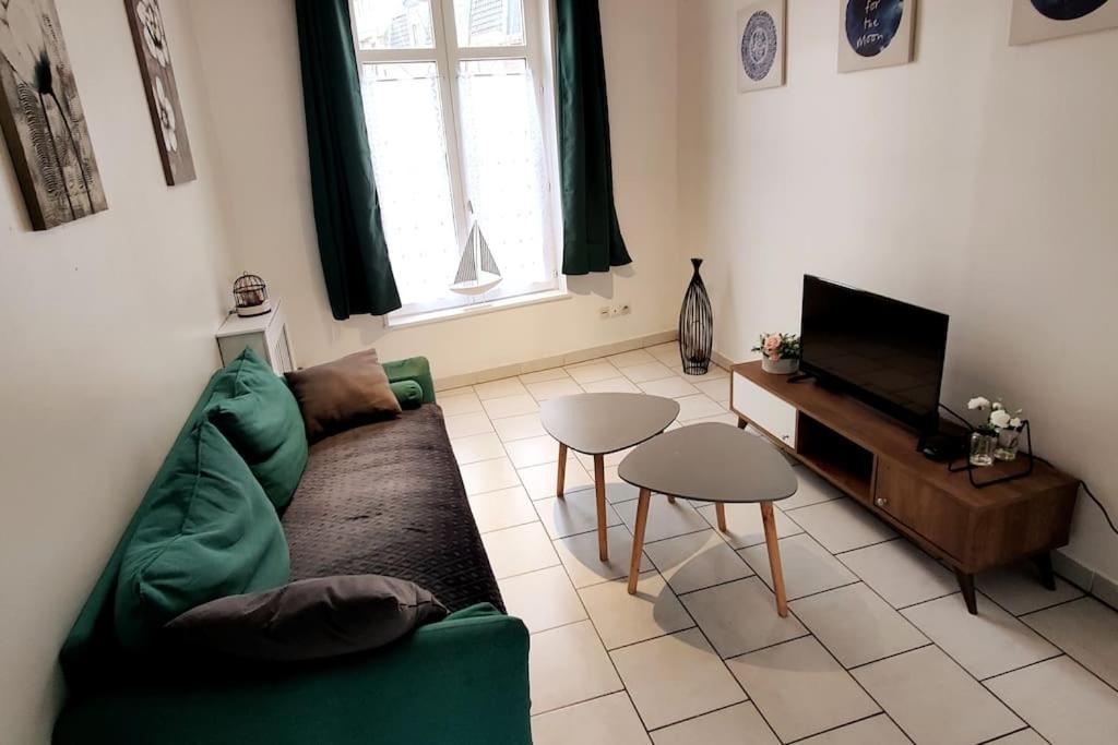 Logement Entier Proche Tribunaux Douai Eksteriør billede